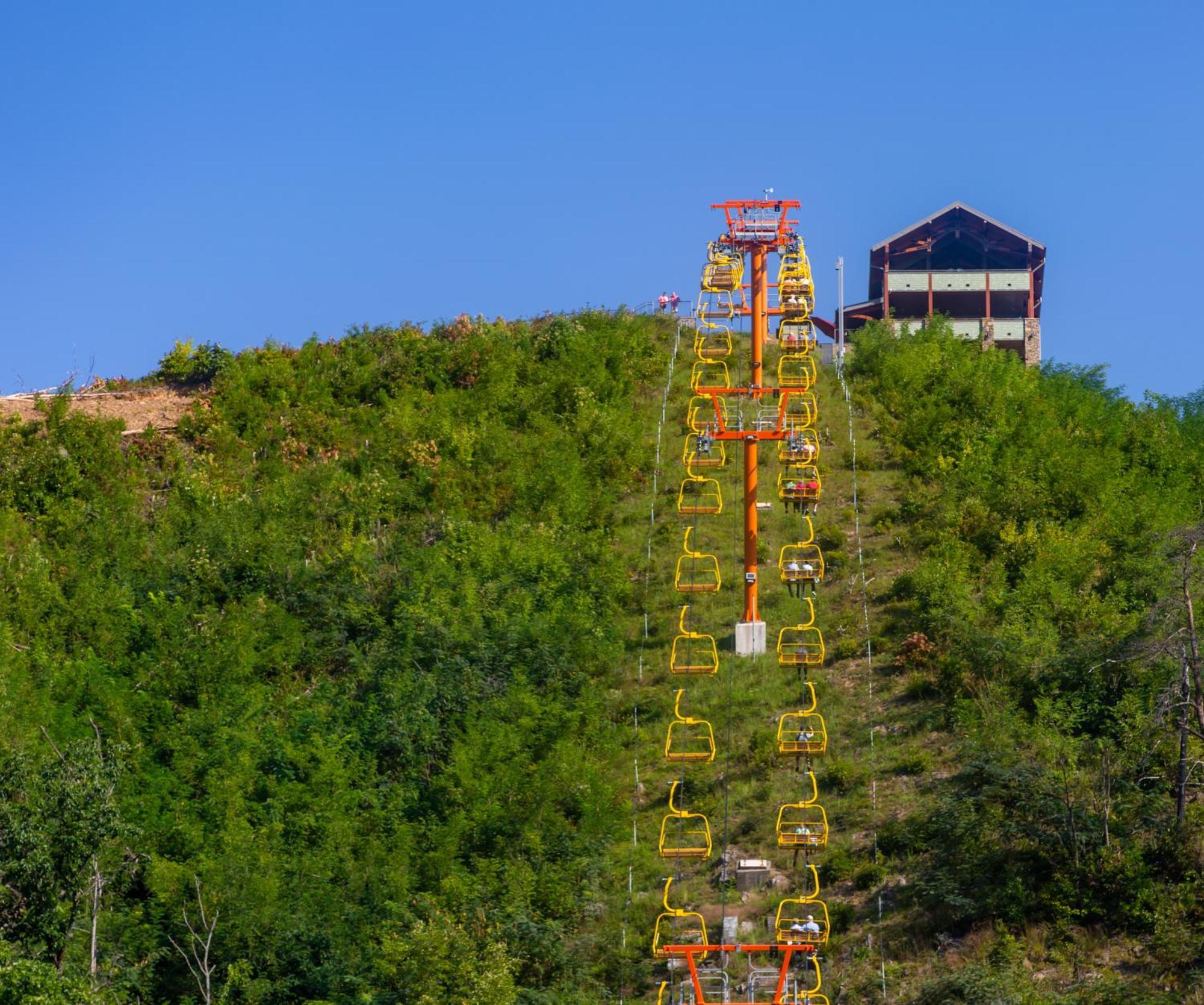 Key Lime Pie, Hot Tub,Wifi, 1089 Free Tickets Each Paid Day, Dollywood And More Gatlinburg Exterior photo